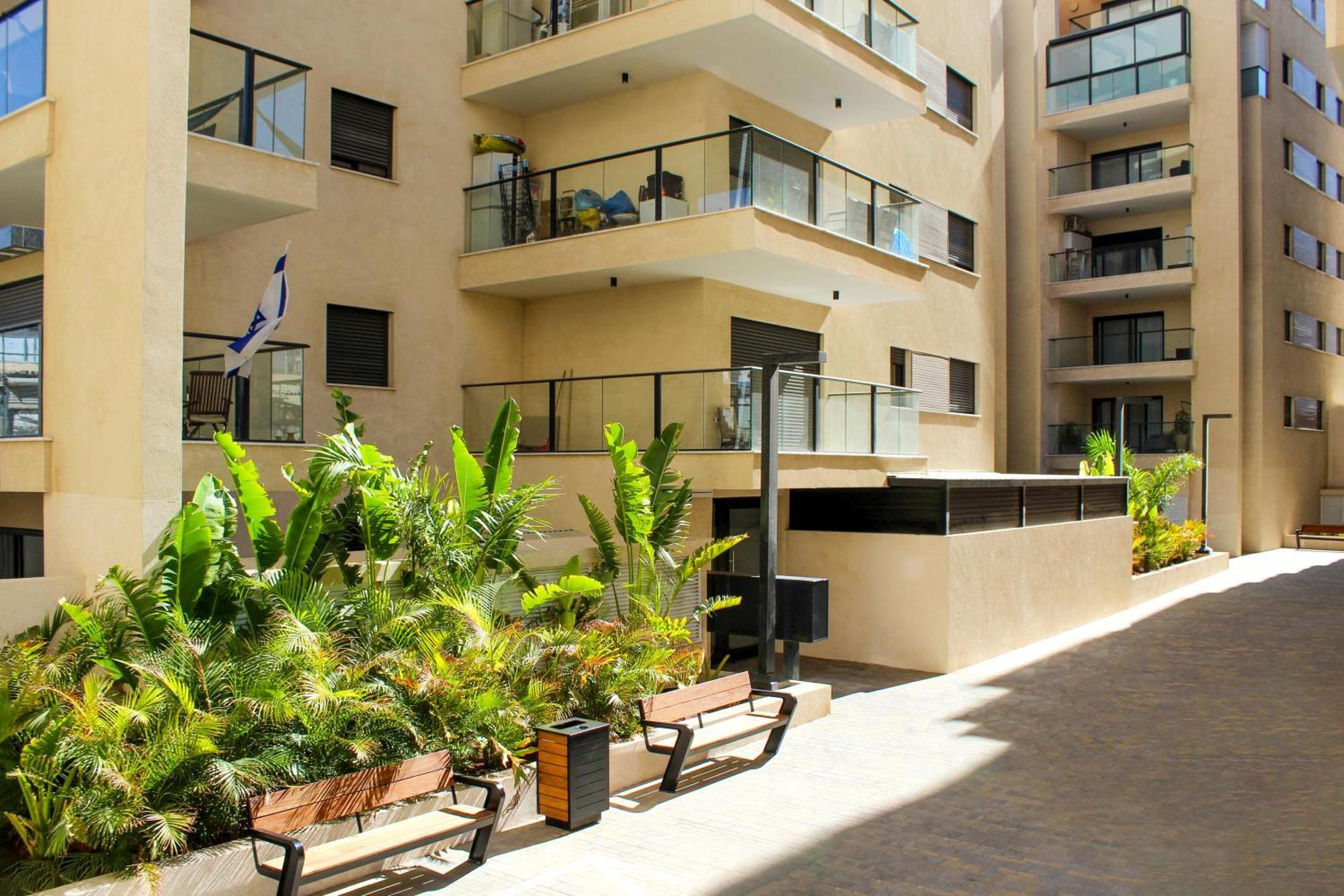 Apartment Family #19 By Hashdera Eilat